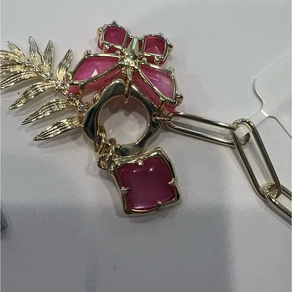 NWT-Kendra Scott Bianca Butterfly Gold Charm
Necklace - Picture 6 of 8